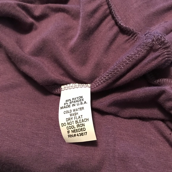 Storm Plus Size 2X Ruched Hemline Tunic Collarless Cowl Neckline - Picture 6 of 7